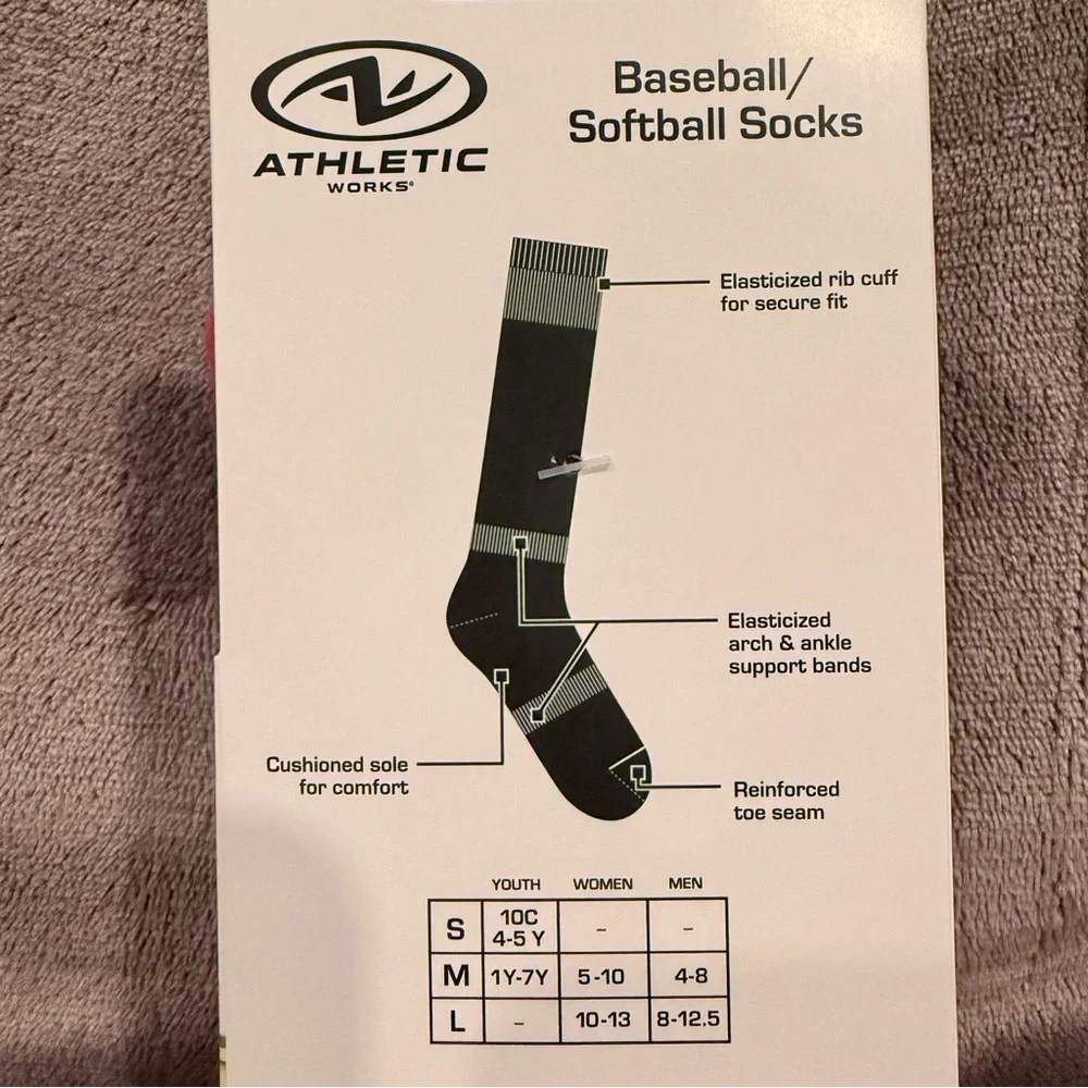 Athletic Works red 2-pk baseball/ softball unisex socks